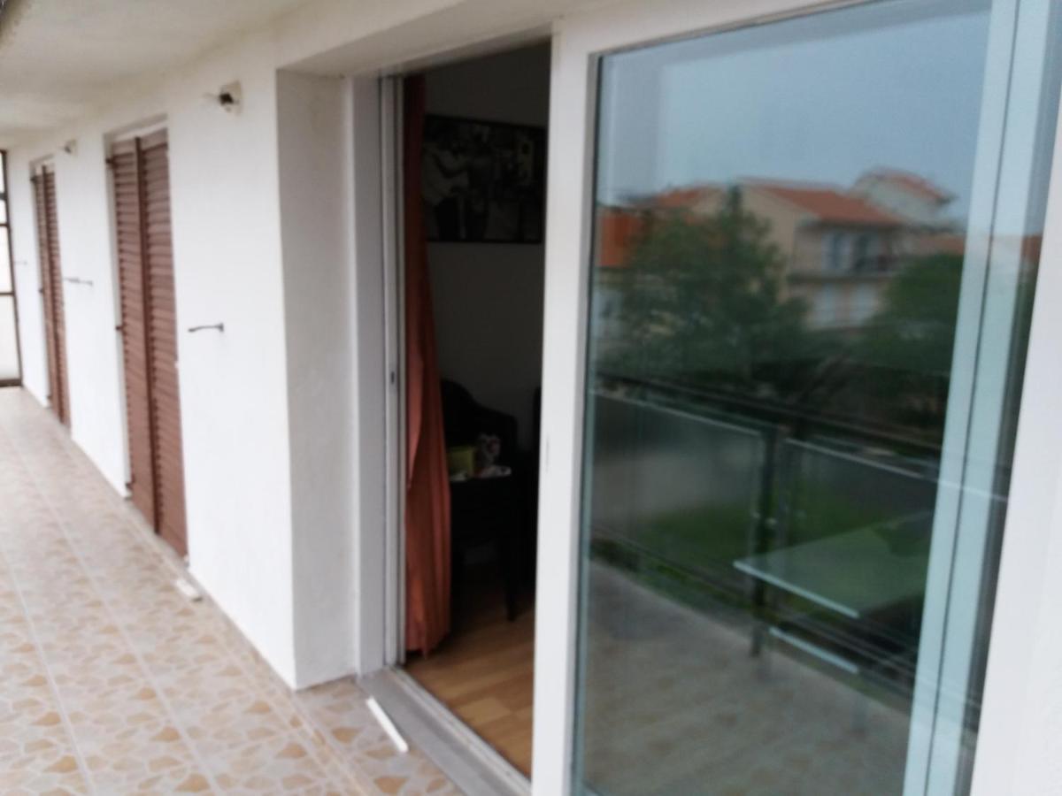 Apartment Viktoria Primošten Dış mekan fotoğraf