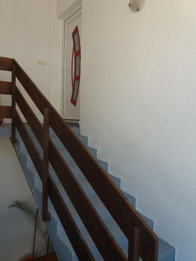 Apartment Viktoria Primošten Dış mekan fotoğraf
